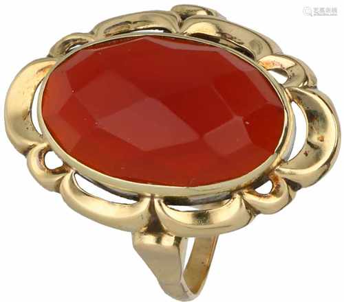 Ring yellow gold, carnelian - 14 ct.