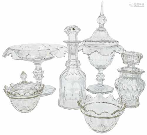 A lot with Russian cut crystal a.w. a tazaa, a ginger coupe and a caraffe.