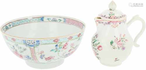 A chocolate pot and bowl with Famille Rose décor. China, 18th century. 