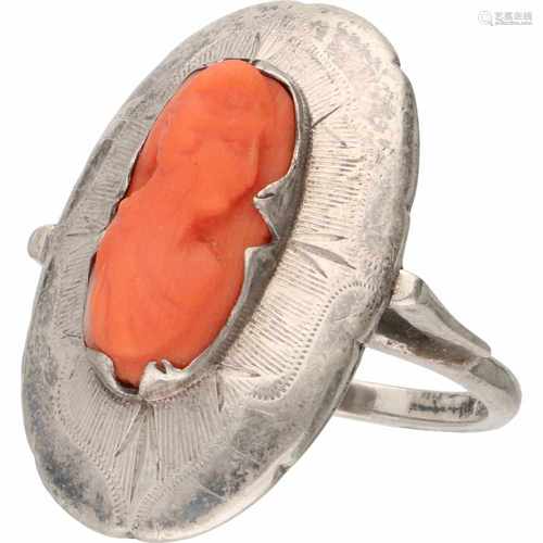 Cameo ring silver, red coral - 835/1000.