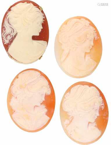 Lot of cameos including 1 in gold plated frame, shell and agate.