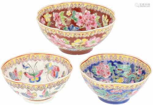 A lot with (3) eggshell porcelain bowls with floral, dragon and butterflies décor, marked Jingdezhen