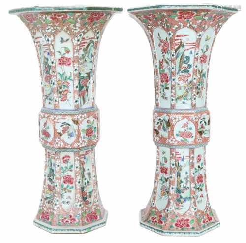 A set of (2) porcelain lidded vases with sectioned Famille Rose décor. China, Yongzheng. 