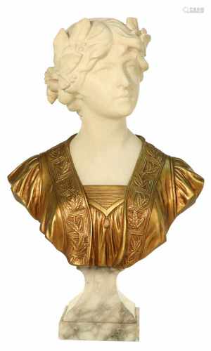 A white marble buste with bronze mounts in the shape of a Roman woman. Indistinct signed at the