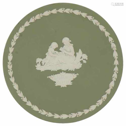 A Wedgwood biscuit porcelain Jasperware dish. 20th century.