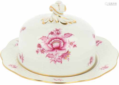 A porcelain butter dish decorated with flowers. Herend, 2nd half 20th century.