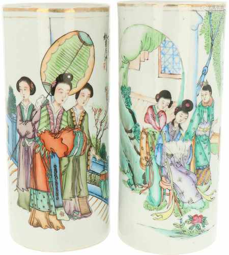 A set of two porcelain brush pots with floral decor of Chinese ladies. China, 1st half 20th century.