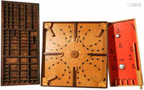 A lot with tray with various compartments and (2) games.