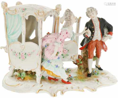 A porcelain group depicting a sedan carriage chair and a lady and a gentleman. Ackermann & Fritze