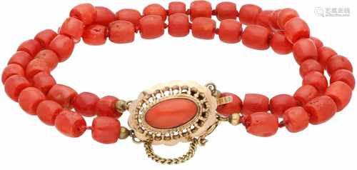 Bracelet with yellow gold closure, red coral - 14 ct.