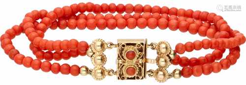 Bracelet with yellow gold closure, red coral - 14 ct.