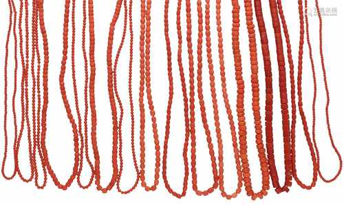 Lot of various necklaces, red coral.