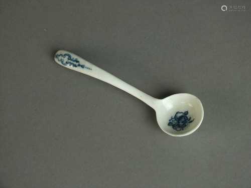 A Caughley mustard spoon, circa 1780-90
