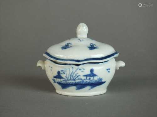 Caughley 'Island' pattern toy tureen and cover, circa 1785-90