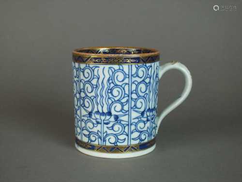 Caughley 'Royal Lily' mug, circa 1786-94