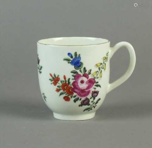 Worcester coffee cup, circa 1770