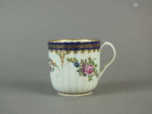 Worcester coffee cup, circa 1780