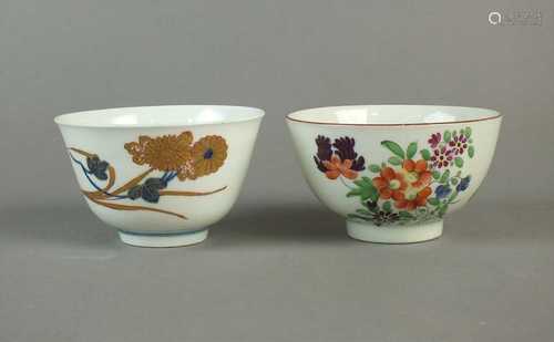 Two Worcester tea bowls, circa 1770