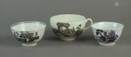 Two Worcester tea bowls and a teacup, circa 1760-70