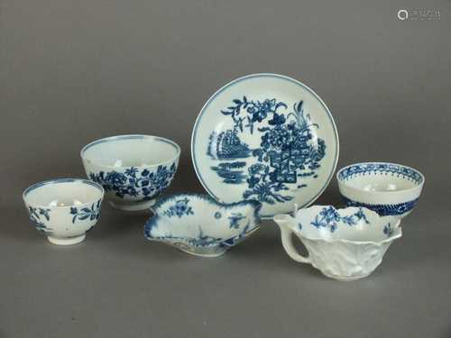 A small group of Worcester porcelain, circa 1770s