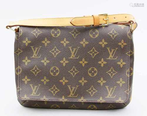 Schultertasche, Louis Vuitton.