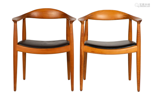 Two Hans Wegner, 