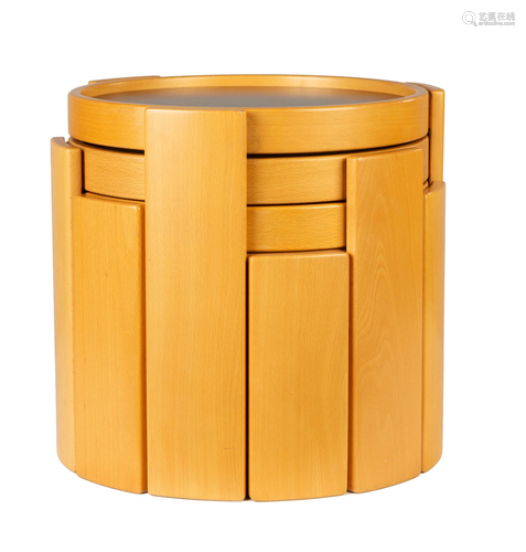 Gianfranco Frattini Nesting Tables