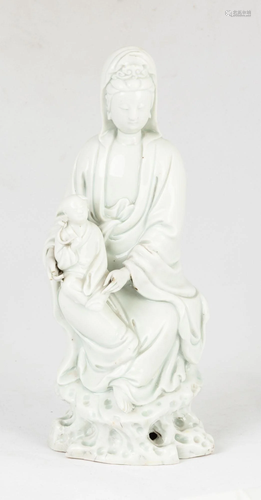 Chinese Blanc de chine Court Figure