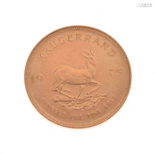 Gold Coin - South Africa Krugerrand, 1975 Condition: Light wear and some minor scratches to surface.