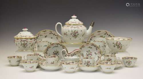 Late 18th/early 19th Century New Hall porcelain tea service, pattern No.195, comprising, spirally-