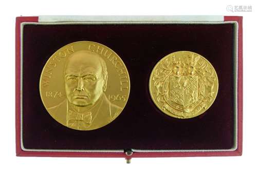 Gold Medallions - Cased set of two 22ct gold Limited Edition Commemorative Medals of Sir Winston