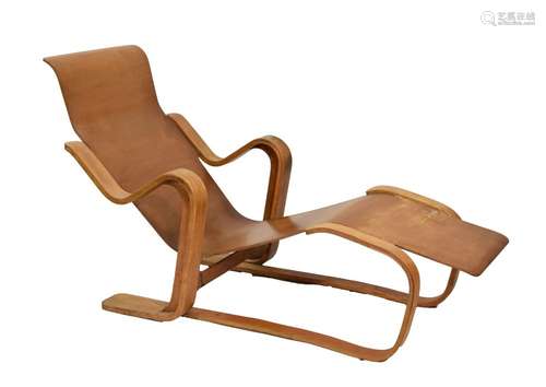 Isokon bent ply 'Long Chair', circa 1940, designed by Marcel Breuer (1902-1981), 130cm long,