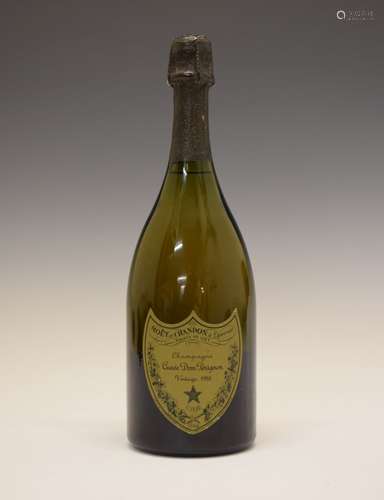 Bottle Dom Perignon Brut Champagne 1988 vintage (1) Condition: Level and seal appears good. Some