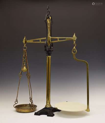 Set of Victorian cast iron and brass shop scales, Class 'C' to weigh 1lb, with palmette finial