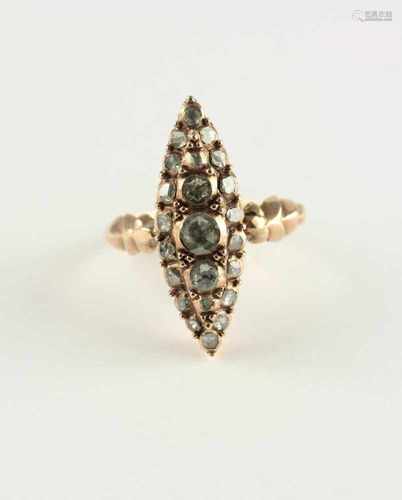 ART-DECO-RING, 585/ooo Roségold, besetzt mit Diamantrosen und Diamantsplittern, RG 57, 5,7g