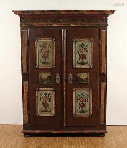 BAUERNSCHRANK, Weichholz, polychrom bemalt, zweitüriger Korpus, besch., H 180, B 138, T 67,