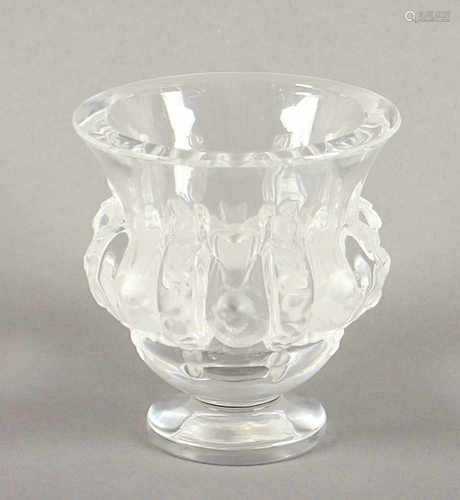 VASE, Kristall, H 12,5, am Boden signiert (graviert), LALIQUE, M.20.Jh.