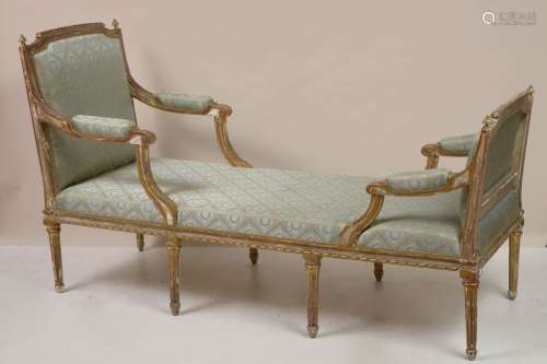 Chaise longue de style Louis XVI en bois sculpté e…