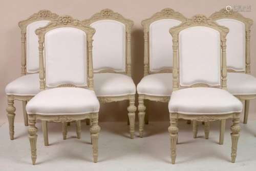 Suite de six chaises de style Napoléon III en bois…
