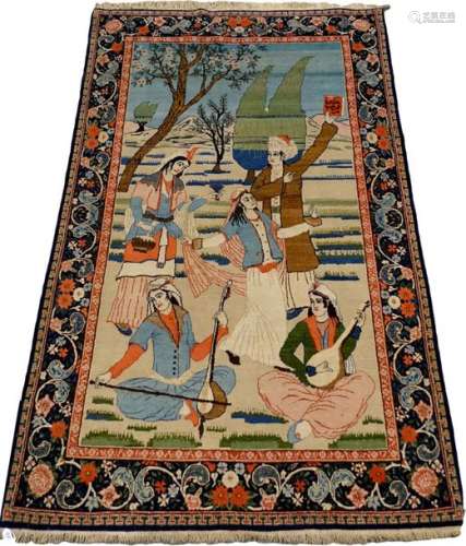 Carpette Figurative Kashan.