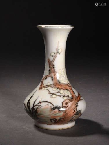 A Chinese Light Crimson Porcelain Vase