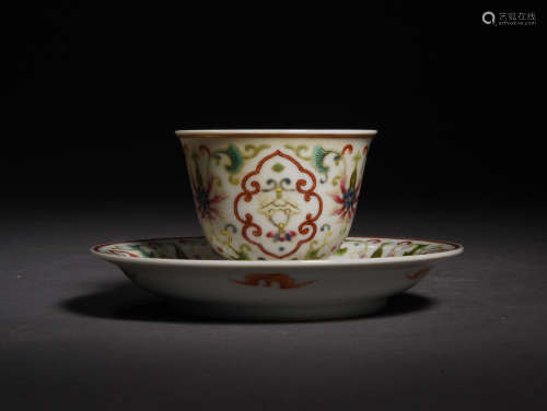 A Set of Chinese Famille Rose Porcelain Cup and Plate