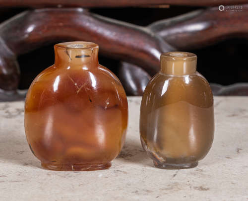 Set of two Chinese Antique shadow agate Snuff Bottles