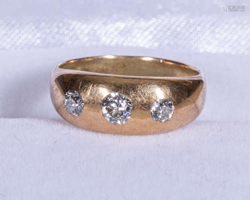 14k gold ring with diamond