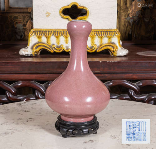 Important Chinese Antique red glazed Porcelain vase