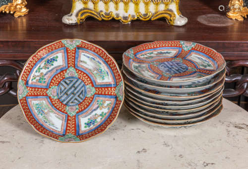 Set of Japanese antique Imari Porcelain dish