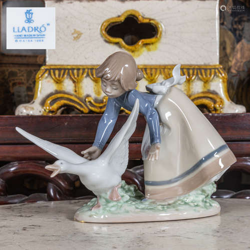 LLadro 1988 figure