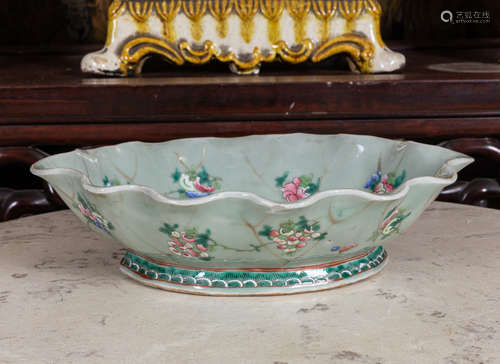 19th Chinese Antique rose famille Porcelain bowl