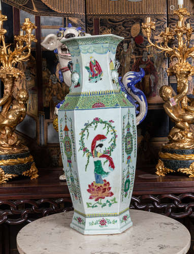 Large Chinese Antique rose famille Porcelain vase