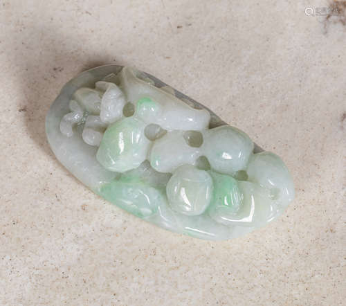 Chinese export jade jadeite pendant